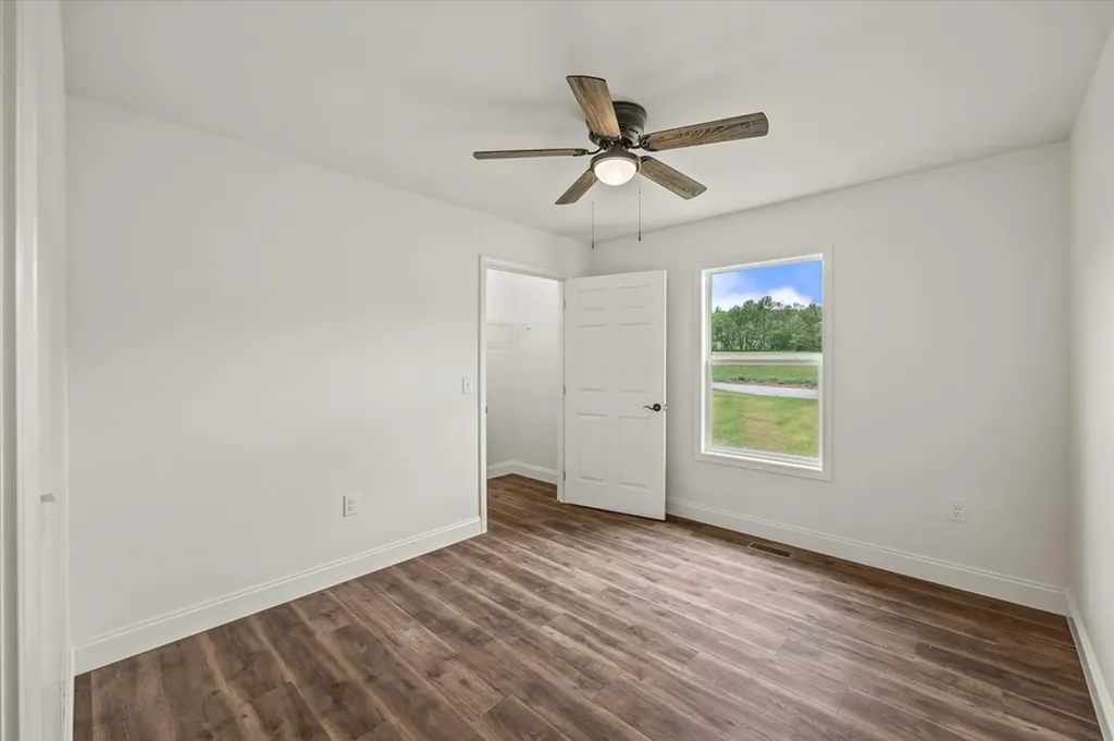111 Conley Drive Pall Mall TN 38577