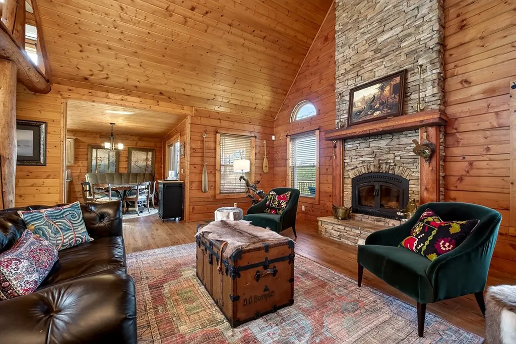 142 Rayahs Way Quebeck TN 38579