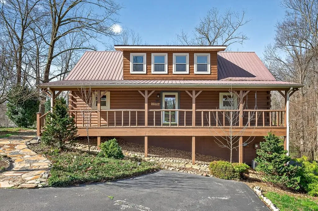 142 Rayahs Way Quebeck TN 38579