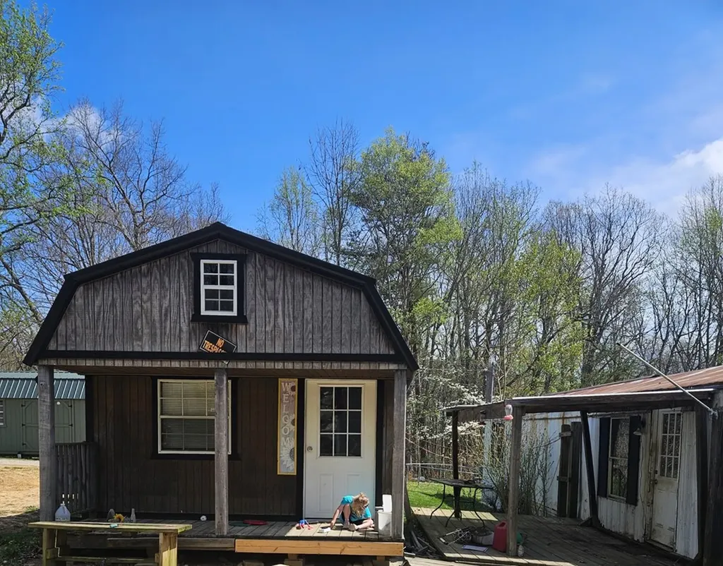 580 Captain Carter Road Spencer TN 38585