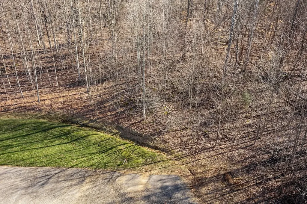 60.92 Ac Plantation South Drive Cookeville TN 38506