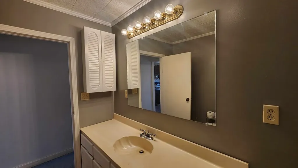 214 Don't Care Lane Celina TN 38551