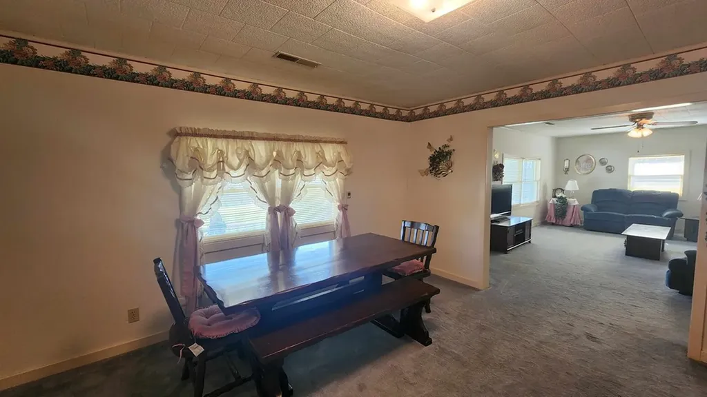 214 Don't Care Lane Celina TN 38551