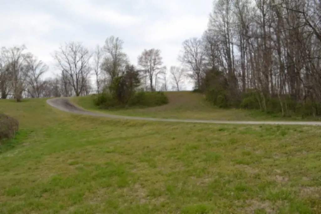 214 Don't Care Lane Celina TN 38551