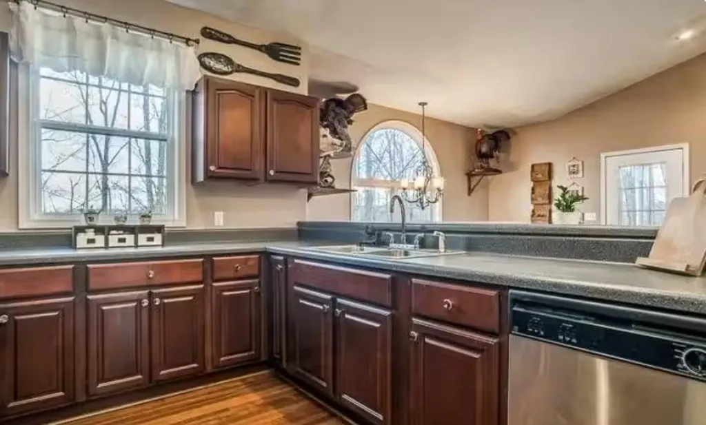 1565 Vista Drive Monterey TN 38574-3419