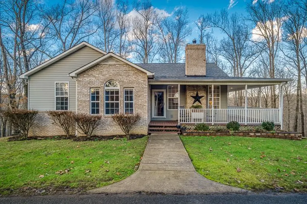 1565 Vista Drive Monterey TN 38574-3419