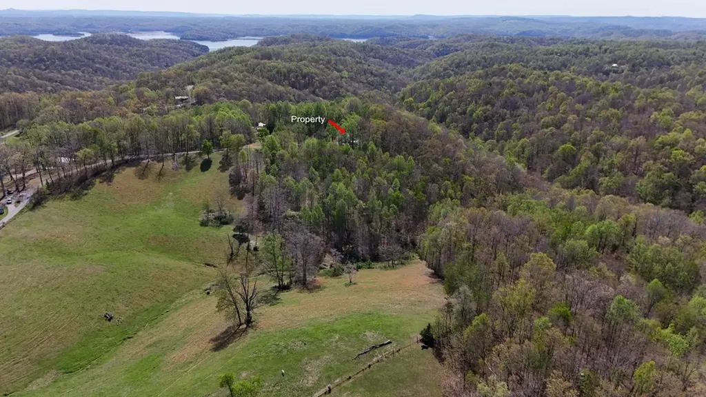 214 Don't Care Lane Celina TN 38551