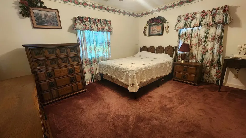 214 Don't Care Lane Celina TN 38551