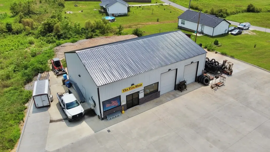 2330 W Broad Street Cookeville TN 38501