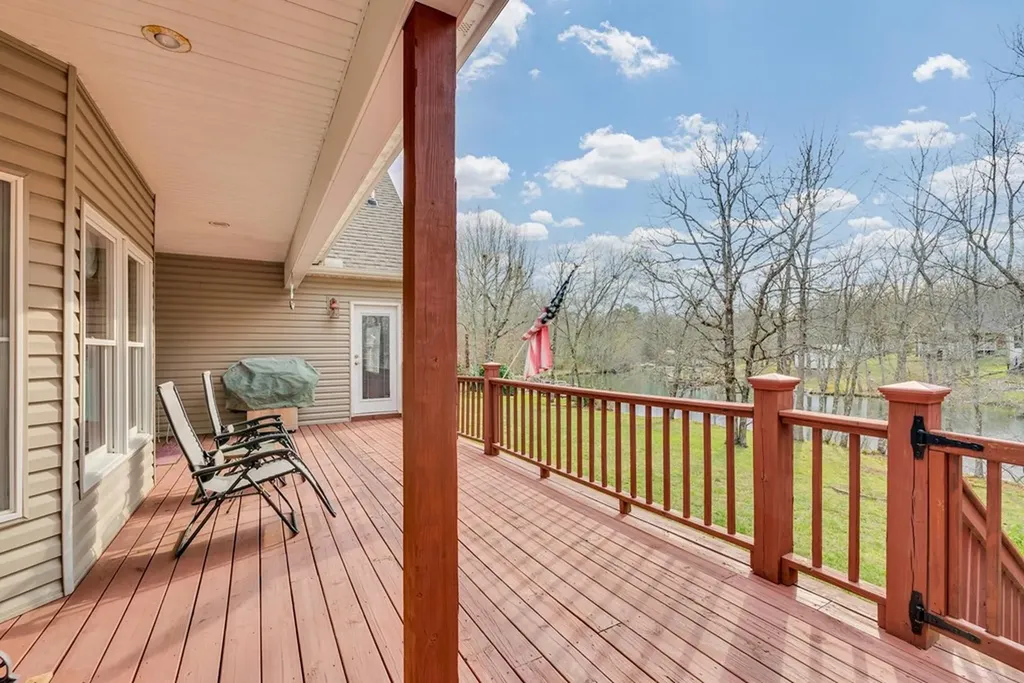 9019 Cherokee Trail Crossville TN 38572