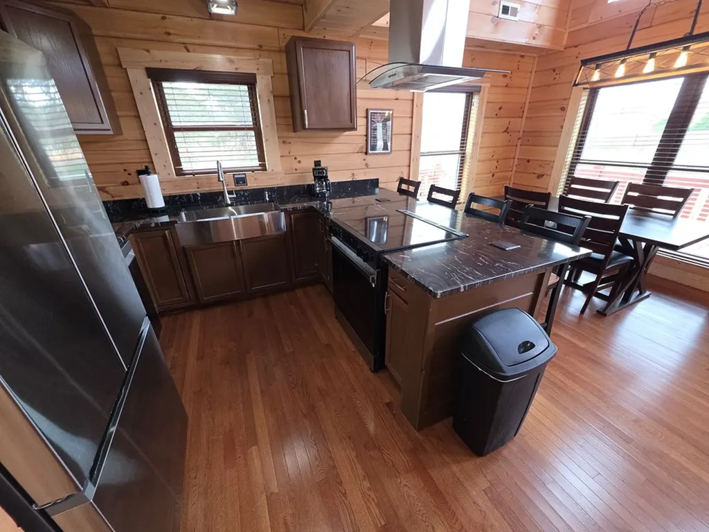 1313 Hidden River Road Rock Island TN 38581-2220