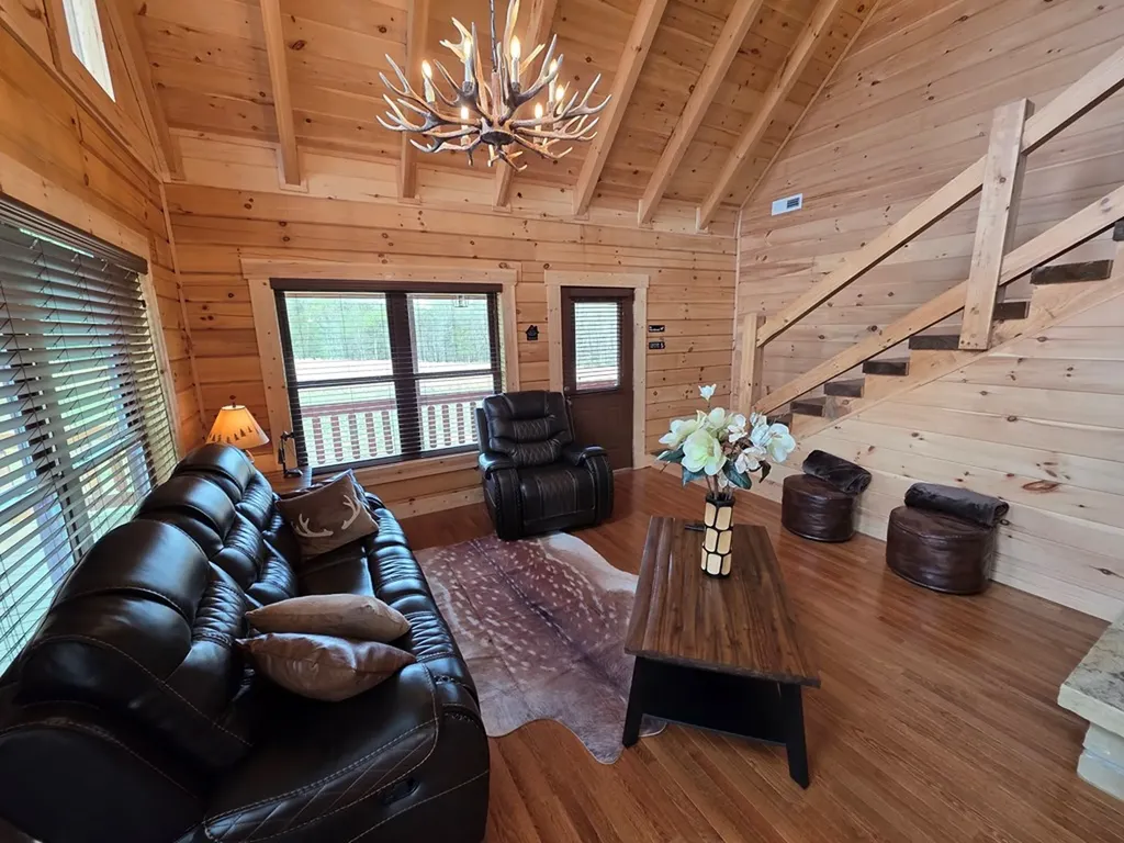 1313 Hidden River Road Rock Island TN 38581-2220