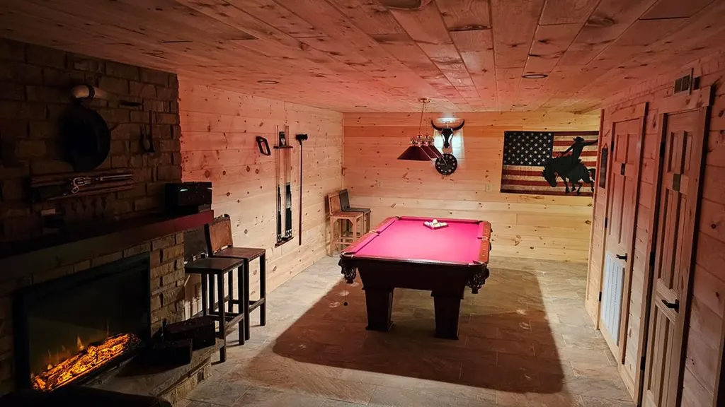 1313 Hidden River Road Rock Island TN 38581-2220