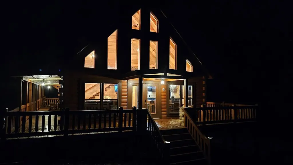 1313 Hidden River Road Rock Island TN 38581-2220