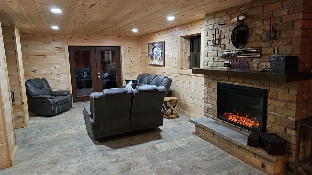 1313 Hidden River Road Rock Island TN 38581-2220