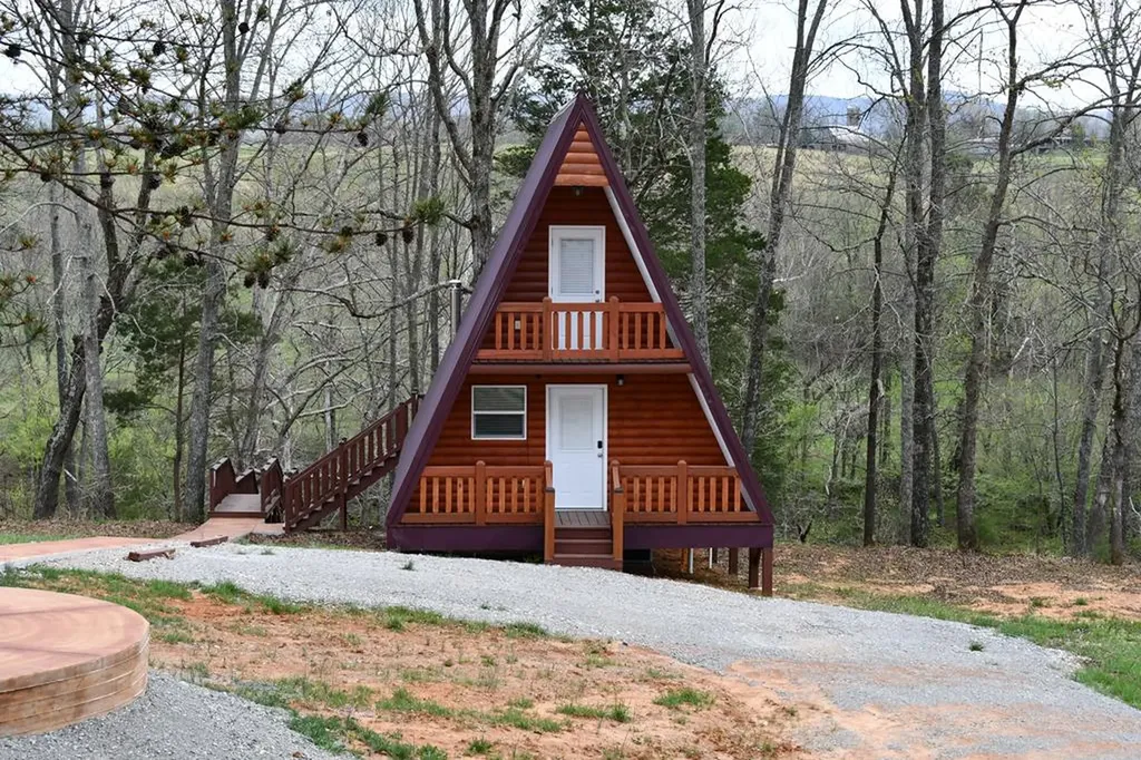 1313 Hidden River Road Rock Island TN 38581-2220