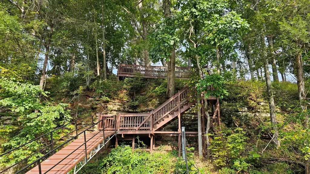 1313 Hidden River Road Rock Island TN 38581-2220