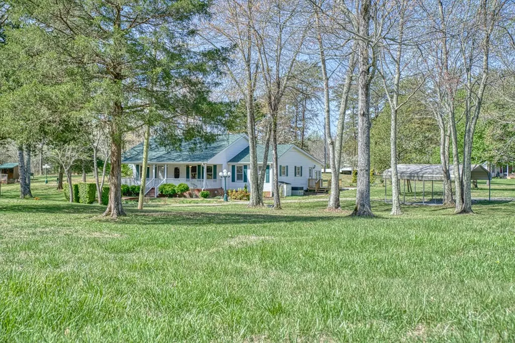 188 Campbell Lane Cookeville TN 38501