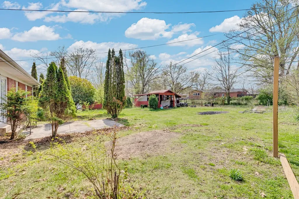 1222 Glenwood Drive Cookeville TN 38501