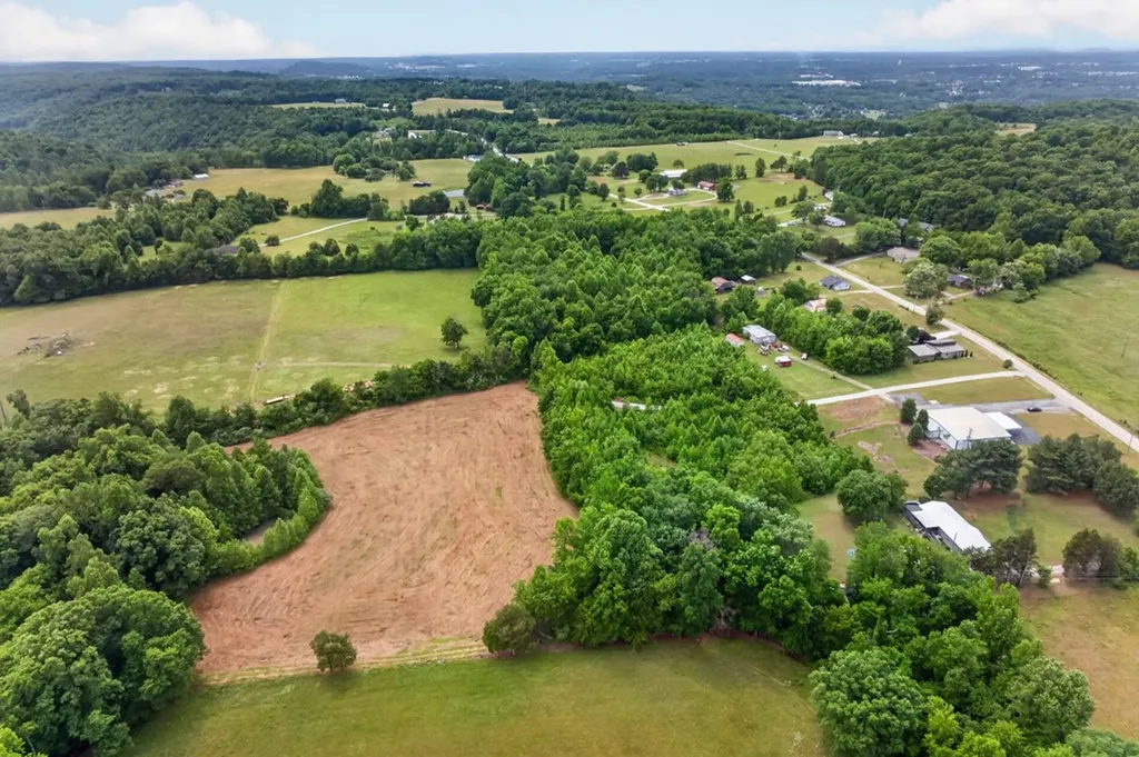 5115 Buck Mountain Road Cookeville TN 38506