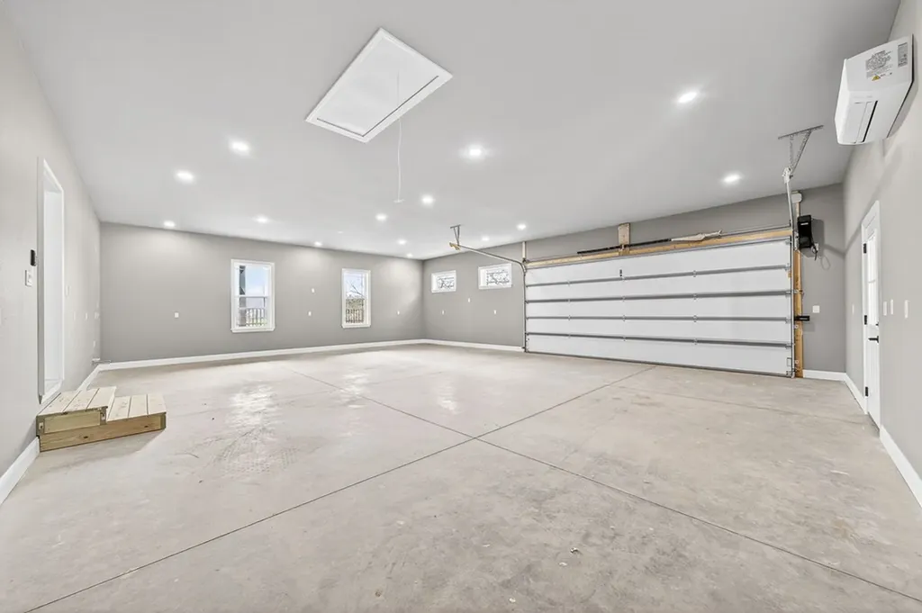 124 Virginia Avenue Livingston TN 38570