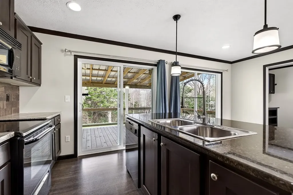 297 Martin Ridge Lane Gainesboro TN 38562