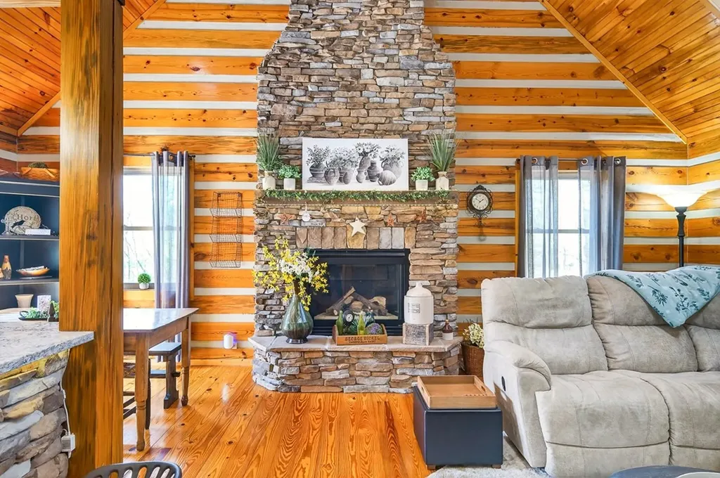 2599 Cummins Mill Road Cookeville TN 38501