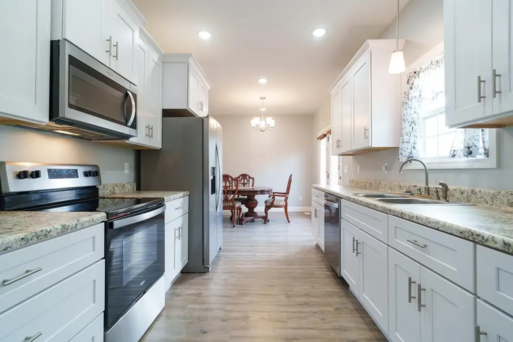 1366 Hidden Valley Road Livingston TN 38570