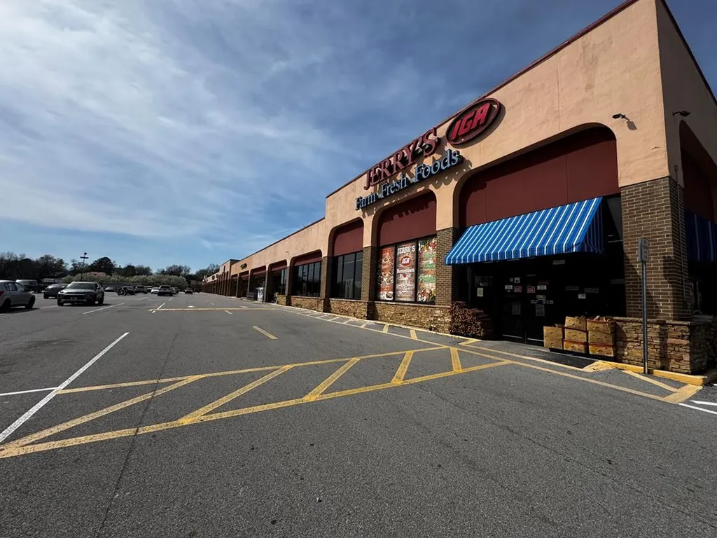 1366 Hidden Valley Road Livingston TN 38570