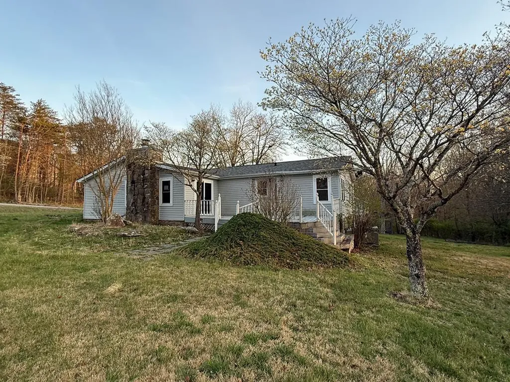 424 Lakeview Drive Crossville TN 38558