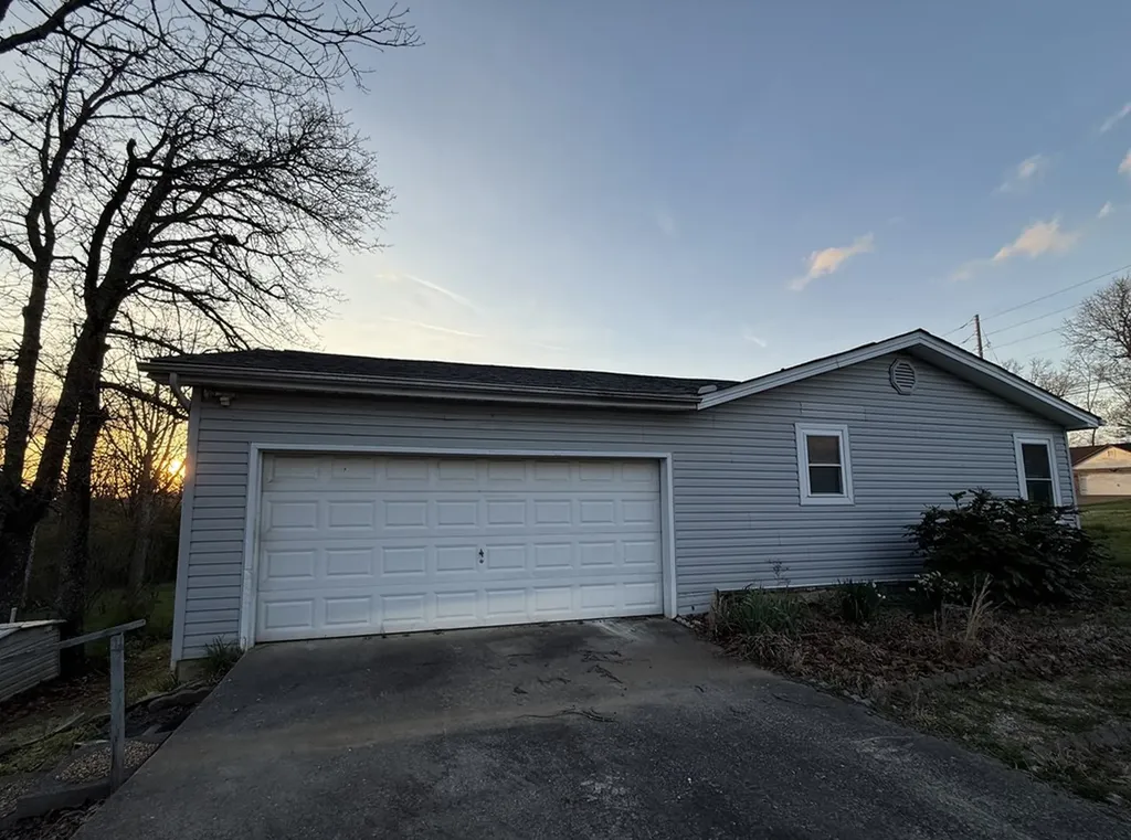 424 Lakeview Drive Crossville TN 38558