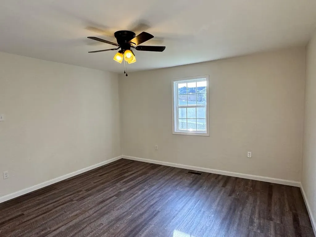2506 Rugby Pike Jamestown TN 38556