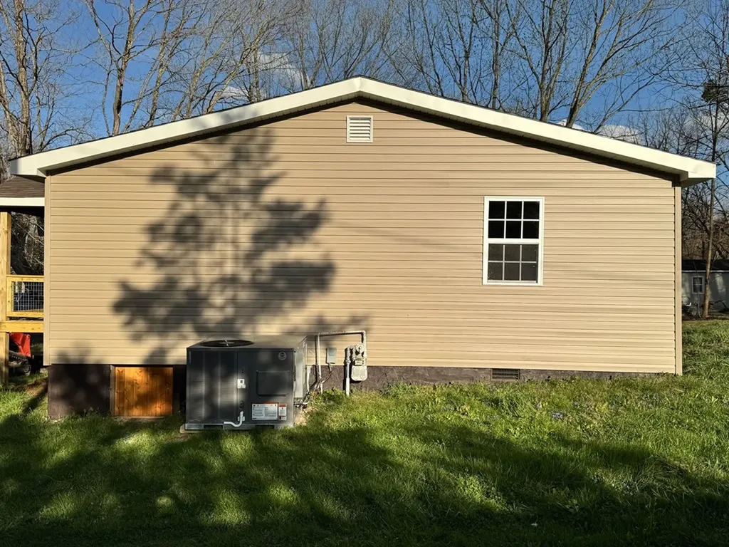 2506 Rugby Pike Jamestown TN 38556