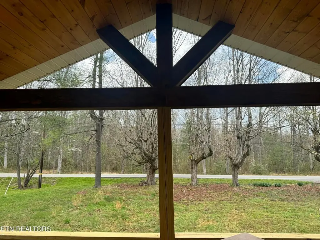 2506 Rugby Pike Jamestown TN 38556