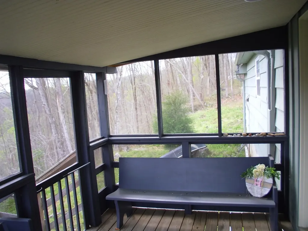 2520 Riverton Road Jamestown TN 38556