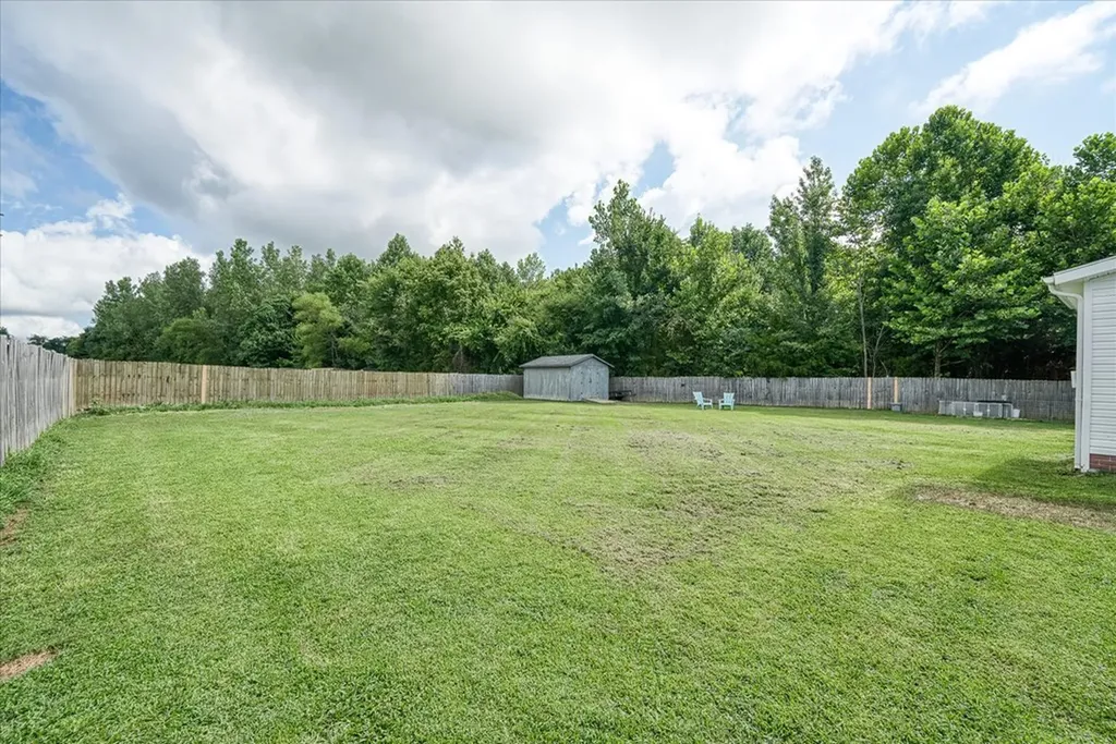6775 Thomas Twin Oak Baxter TN 38544