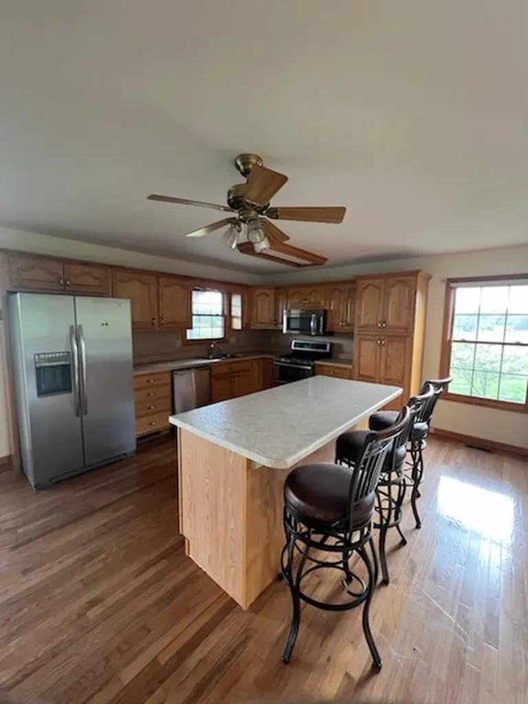 1393 Jones Chapel Road Byrdstown TN 38549