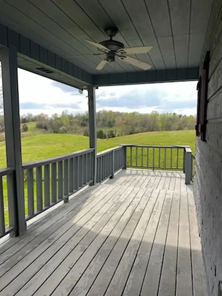 1393 Jones Chapel Road Byrdstown TN 38549