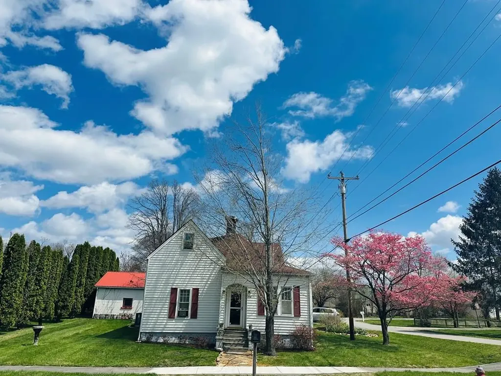 202 W Crawford Avenue Monterey TN 38574