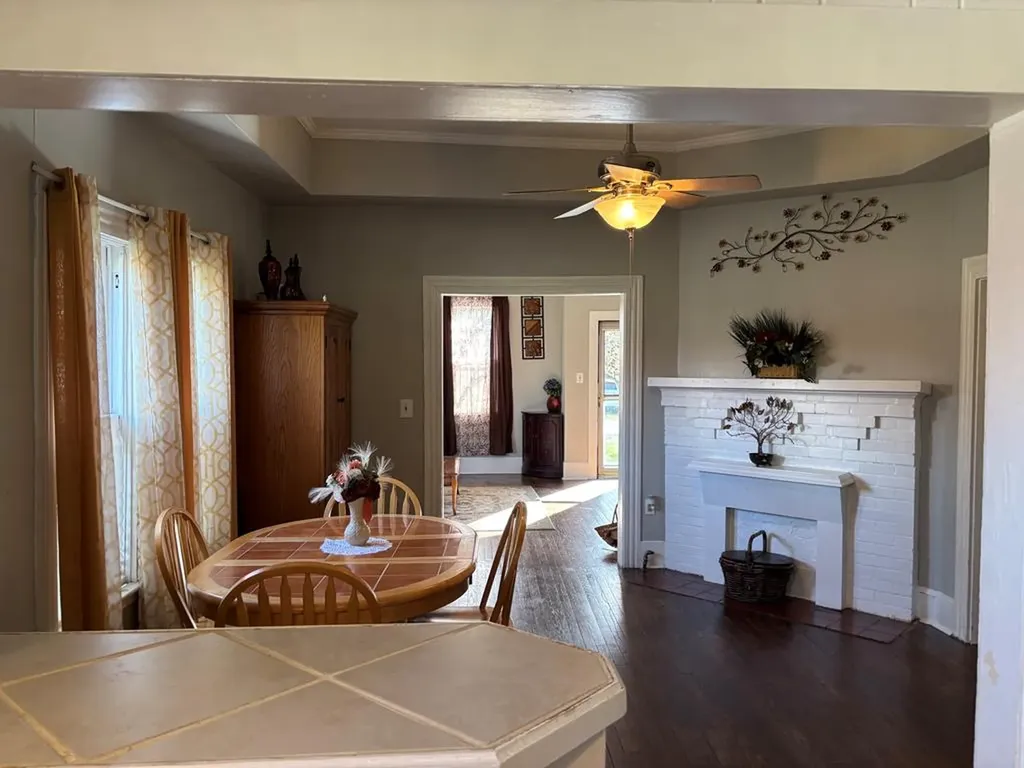 202 W Crawford Avenue Monterey TN 38574