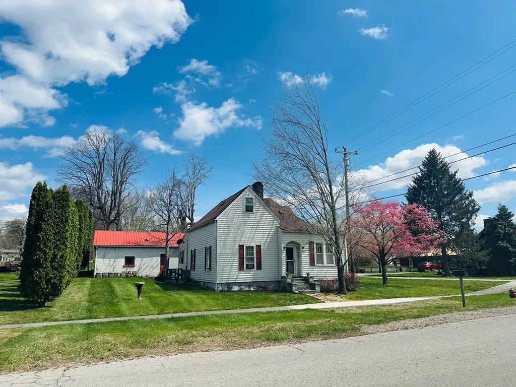 202 W Crawford Avenue Monterey TN 38574