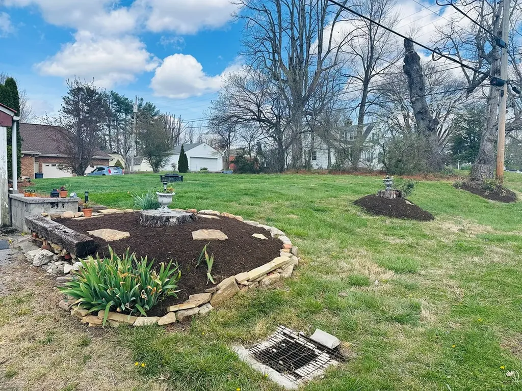 202 W Crawford Avenue Monterey TN 38574