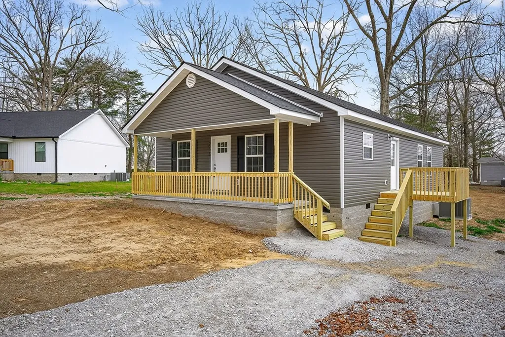 238 Rich Loop Sparta TN 38583