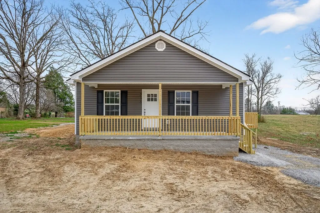 238 Rich Loop Sparta TN 38583
