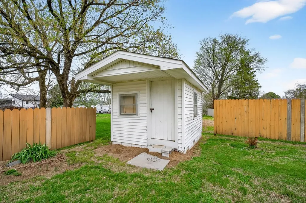 151 Third Avenue Cookeville TN 38506