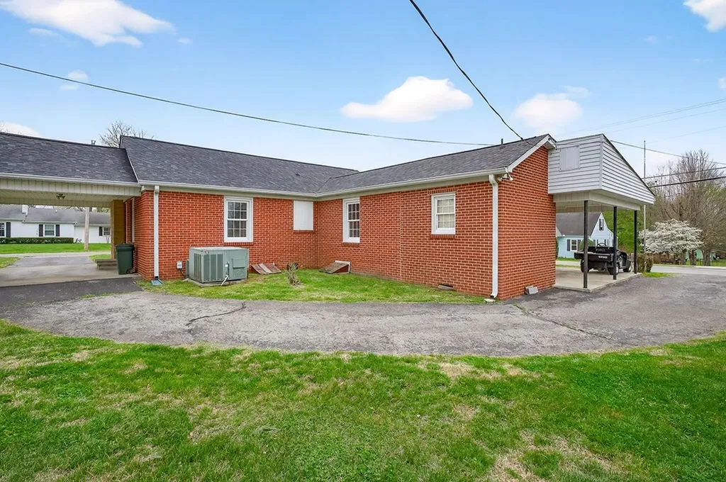 151 Third Avenue Cookeville TN 38506