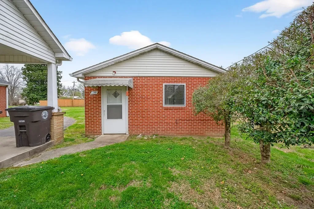 151 Third Avenue Cookeville TN 38506