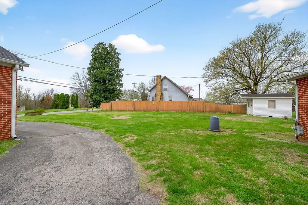 151 Third Avenue Cookeville TN 38506