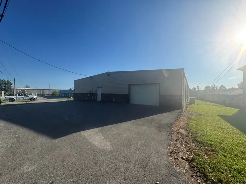 809 E 20th Street Cookeville TN 38501
