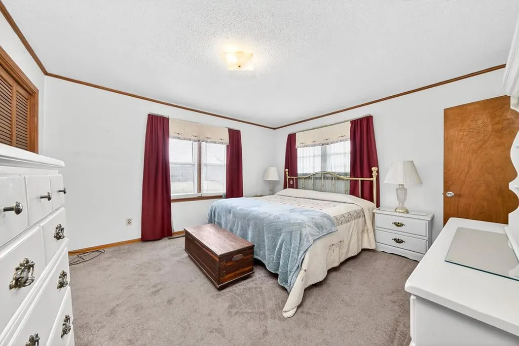 28599 State Route 30 (28599 Tn-30) Pikeville TN 37367